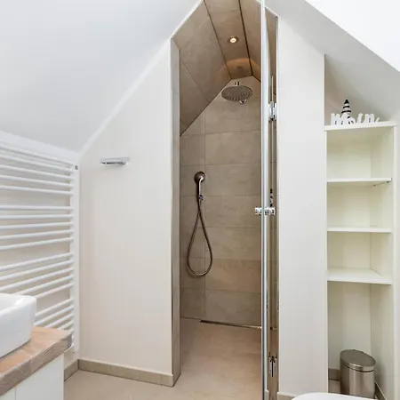 Meisennest: Strandnahe Wohlfühloase Mit Sauna Und Kamin Apartment Westerland