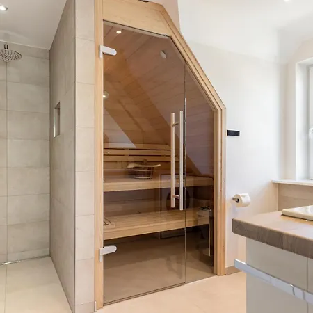 Meisennest: Strandnahe Wohlfühloase Mit Sauna Und Kamin Apartment Westerland